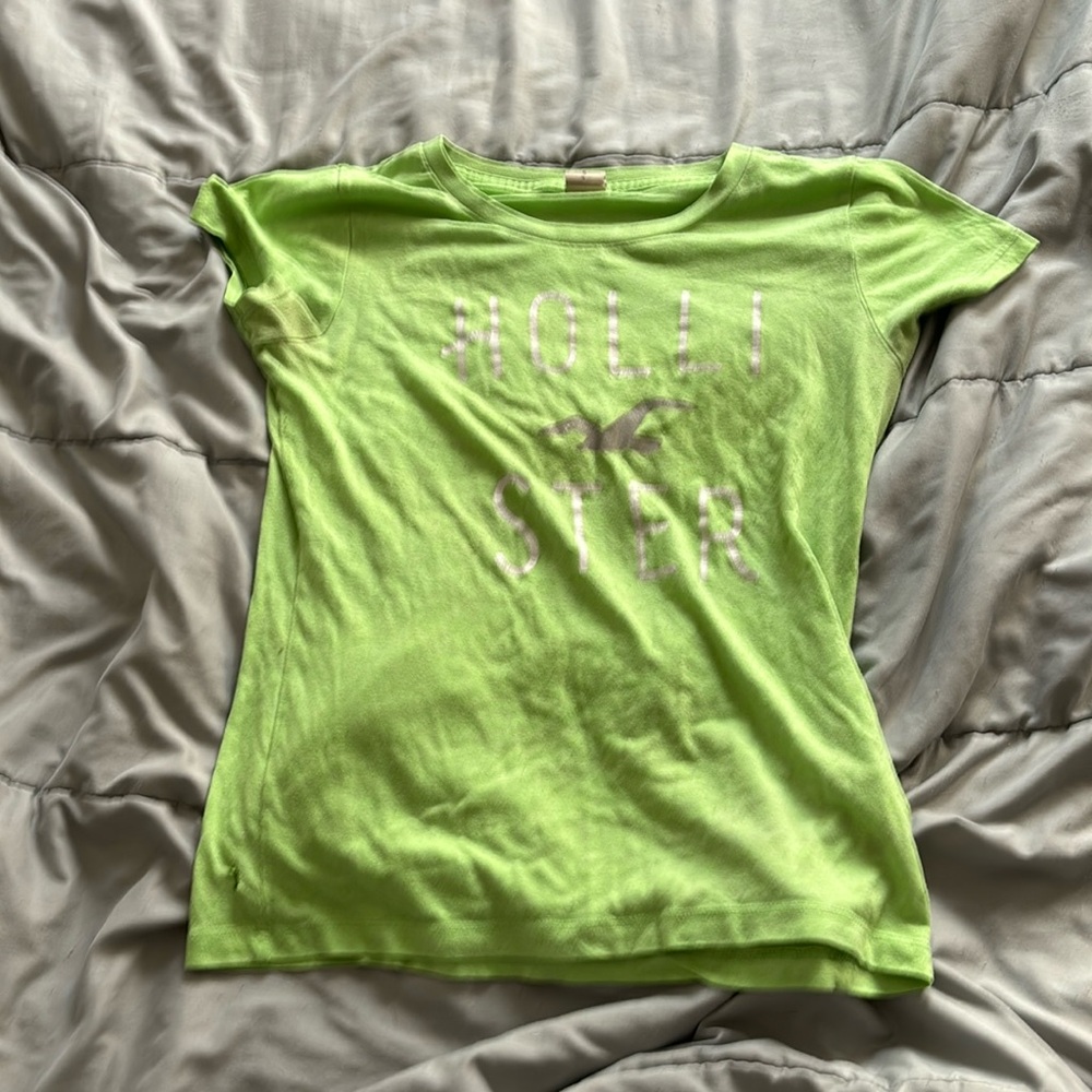 Hollister shirt